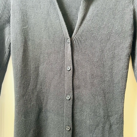 Elegant like new knit House of Harlow 1960 size small Black Button-Up Dress - Picture 3 of 6